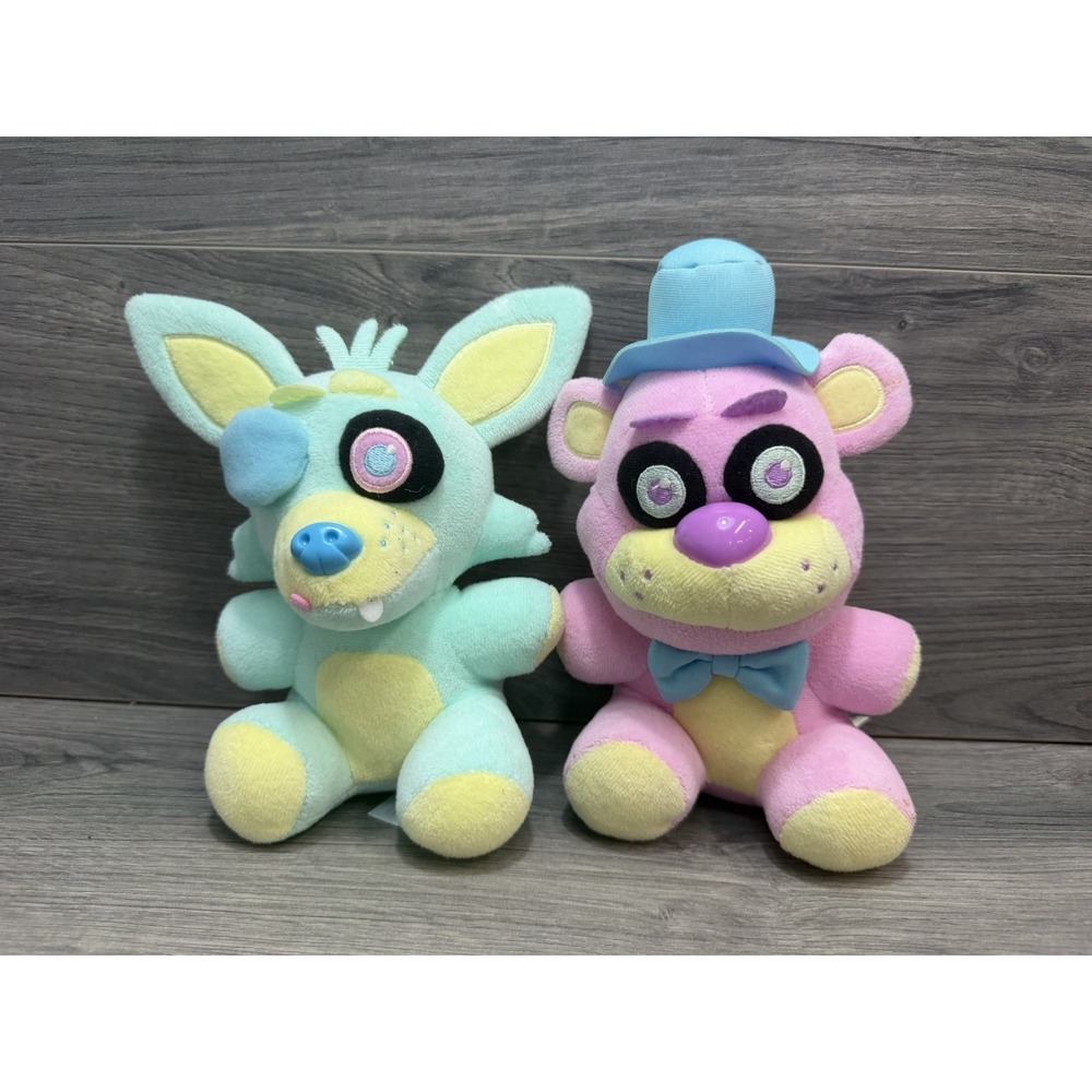 FNAF Funko Plush Green Spring Colorway Foxy And Freddy Five Nights At Freddys